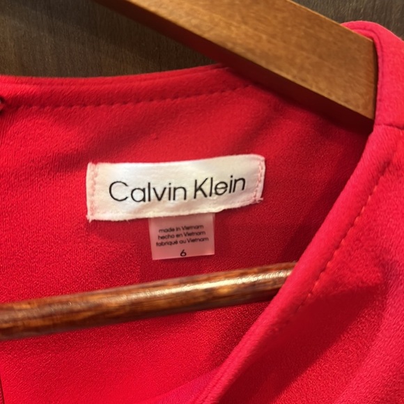 NWT Calvin Klein red asymmetrical shift dress size 6 - Picture 4 of 7